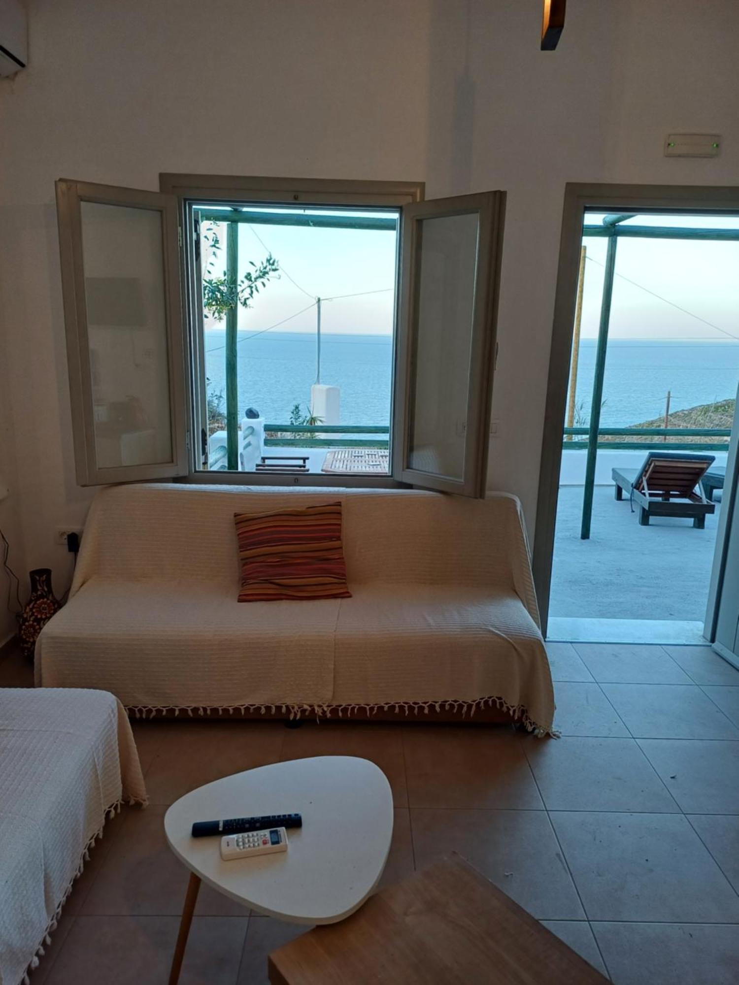 'Irene' Cycladic House With Sunrise And Sea View! Villa Foinikiá Eksteriør billede