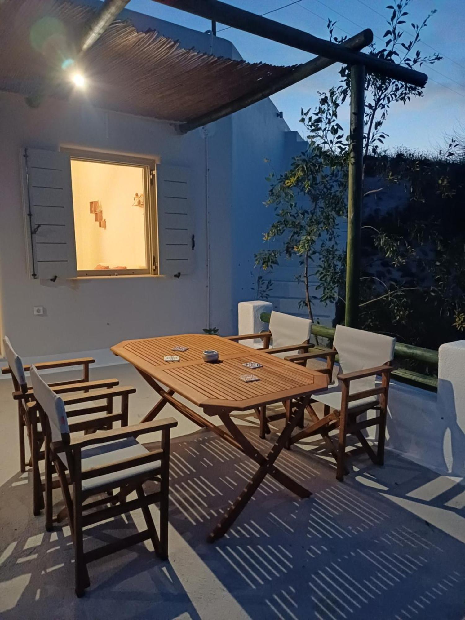 'Irene' Cycladic House With Sunrise And Sea View! Villa Foinikiá Eksteriør billede