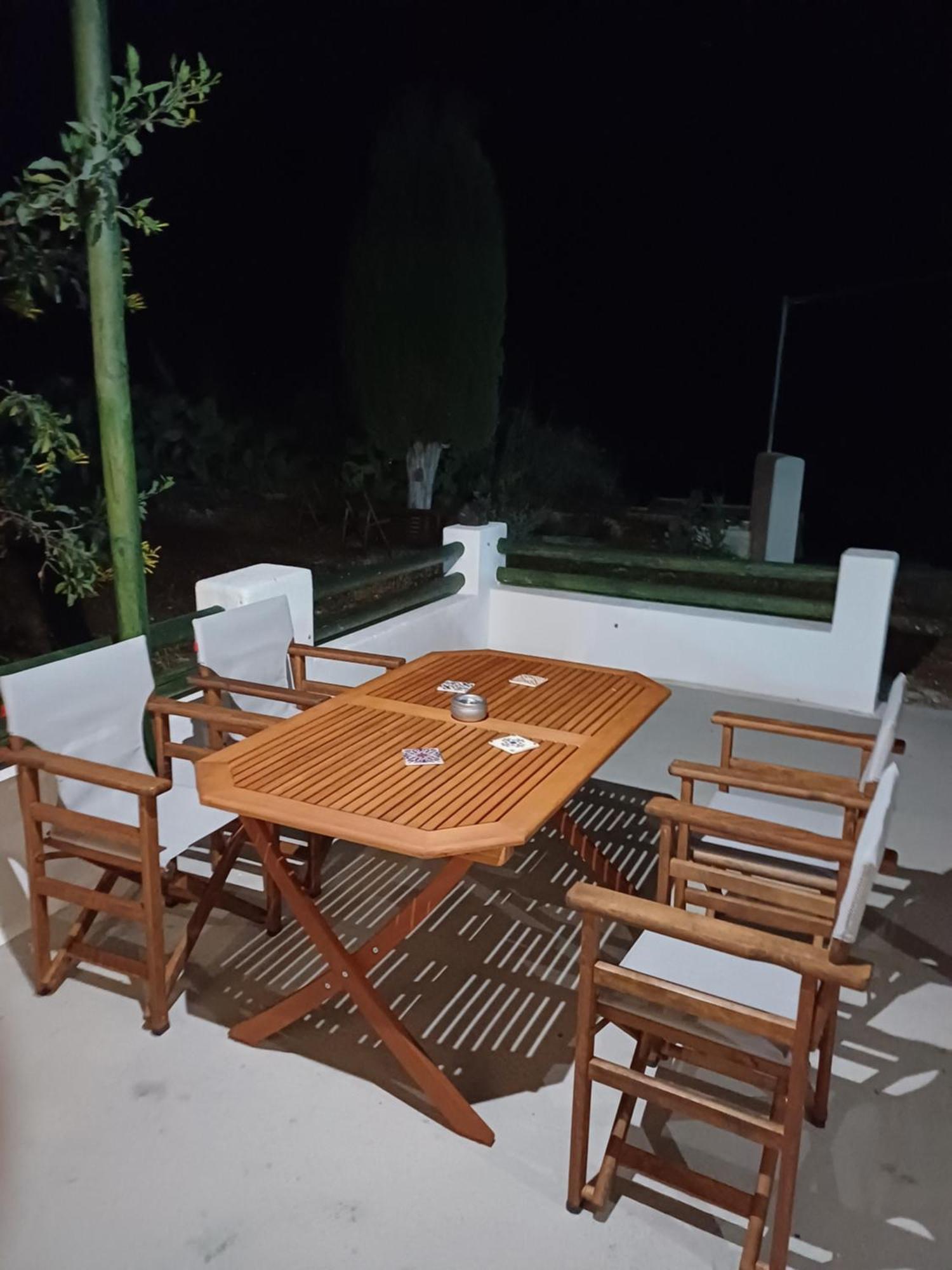 'Irene' Cycladic House With Sunrise And Sea View! Villa Foinikiá Eksteriør billede