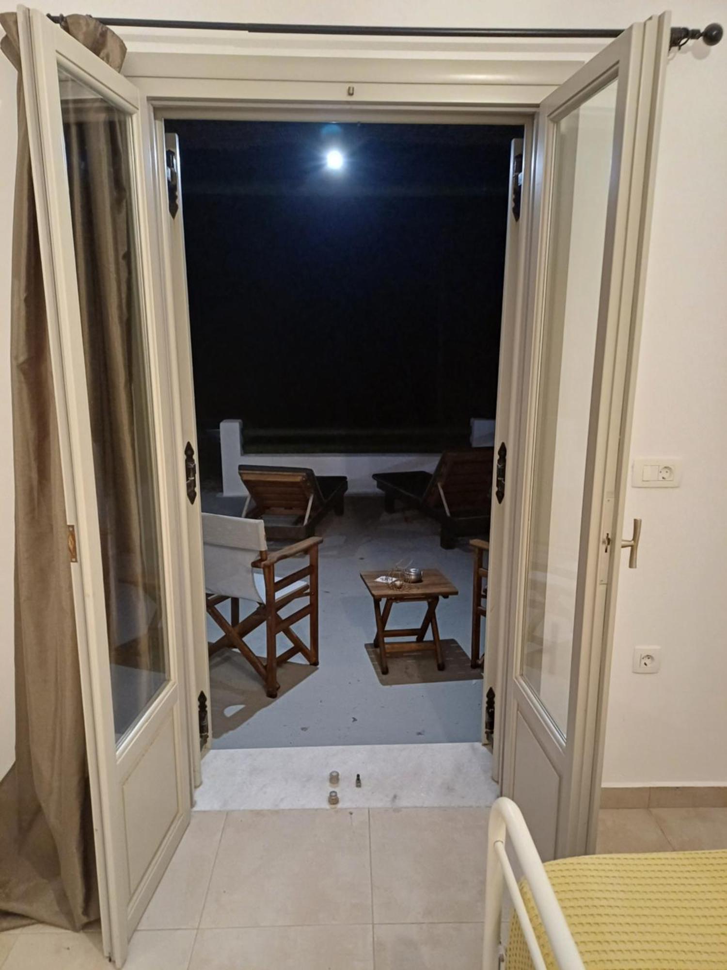 'Irene' Cycladic House With Sunrise And Sea View! Villa Foinikiá Eksteriør billede