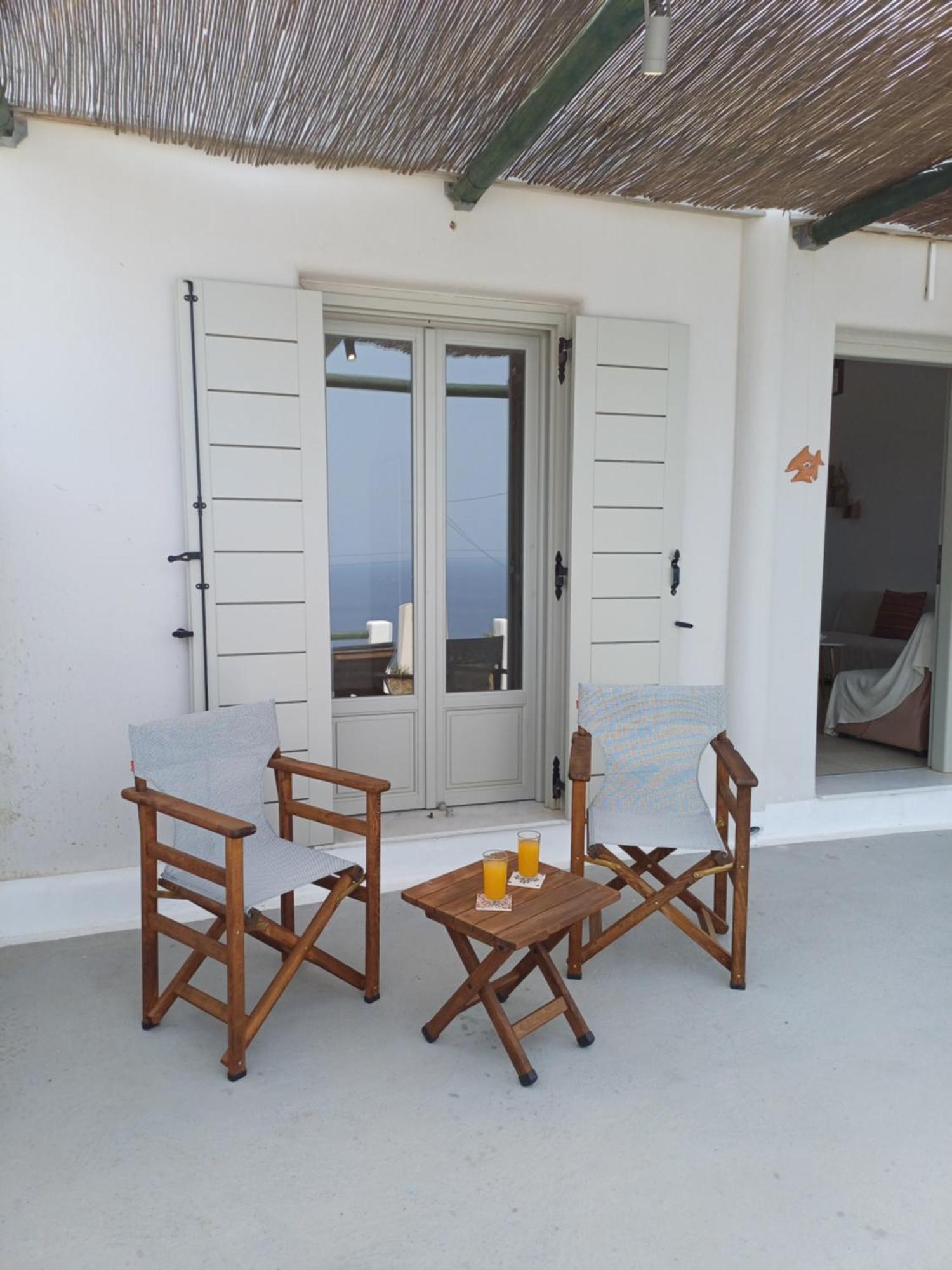 'Irene' Cycladic House With Sunrise And Sea View! Villa Foinikiá Eksteriør billede