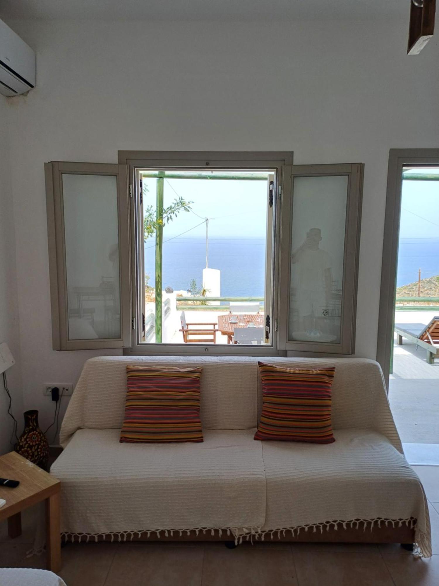 'Irene' Cycladic House With Sunrise And Sea View! Villa Foinikiá Eksteriør billede